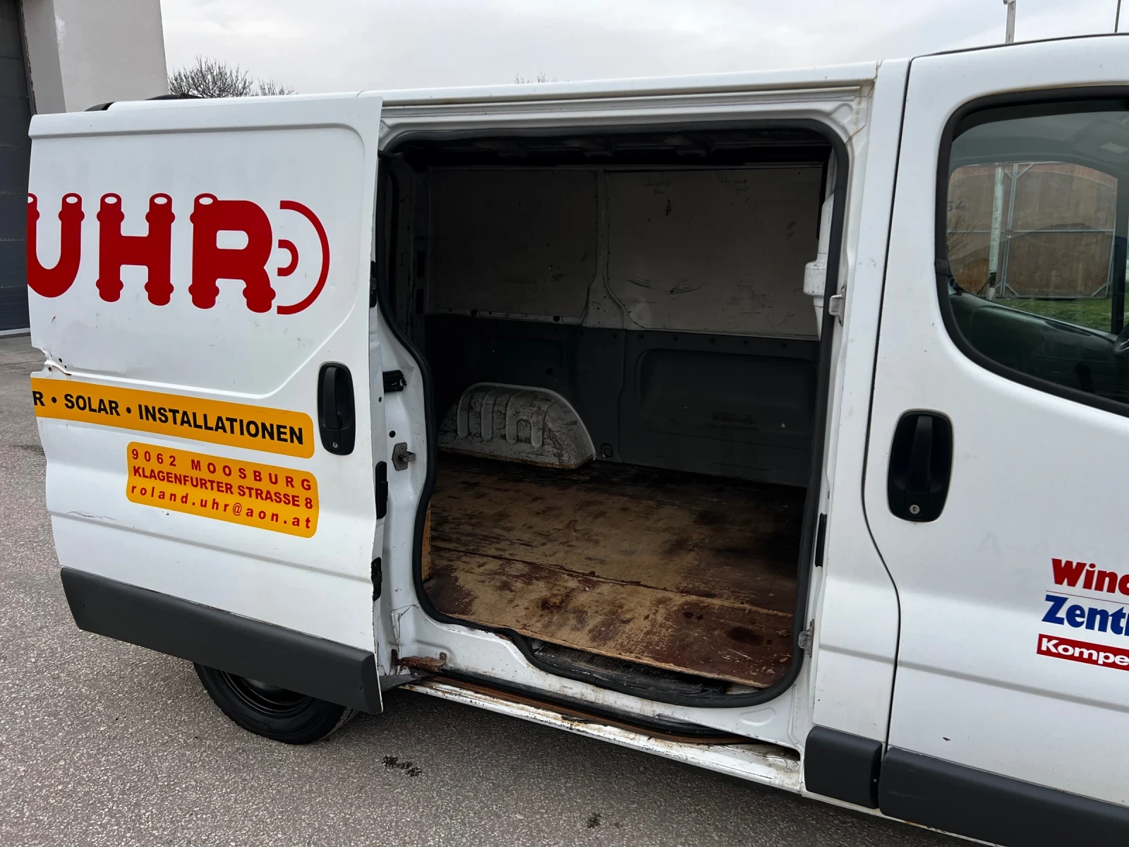 Renault Trafic 1.9DCI 80к.с , снимка 14 - Бусове и автобуси - 53713095