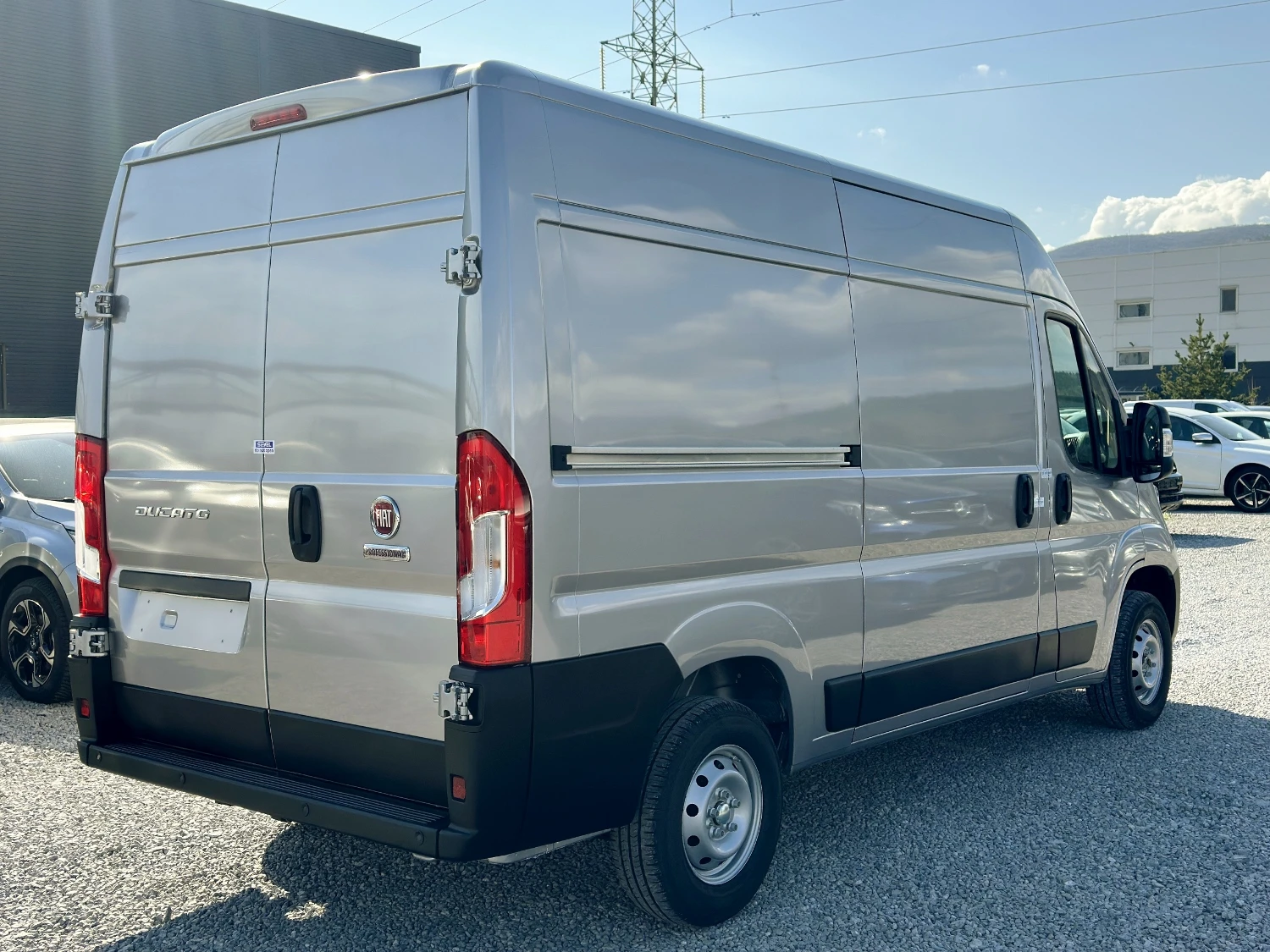 Fiat Ducato 2.2 Multijet Нов-2бр., снимка 2 - Бусове и автобуси - 54575582