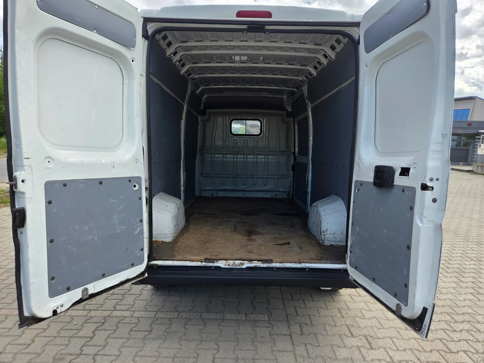 Peugeot Boxer Нов внос 2.2д-150к.с Клима-Рерфектен, снимка 8 - Бусове и автобуси - 54582517