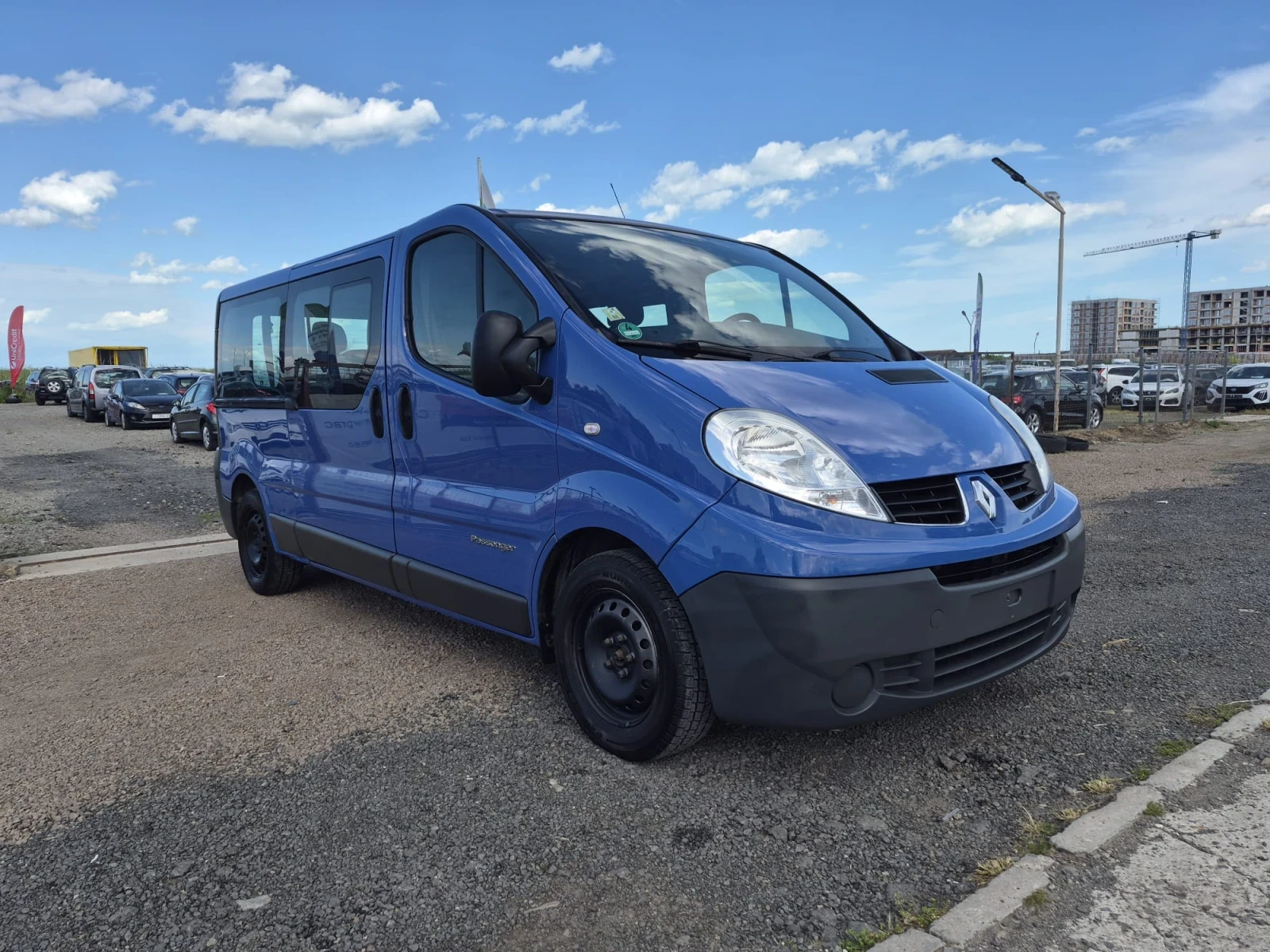 Renault Trafic, снимка 3 - Бусове и автобуси - 54879805
