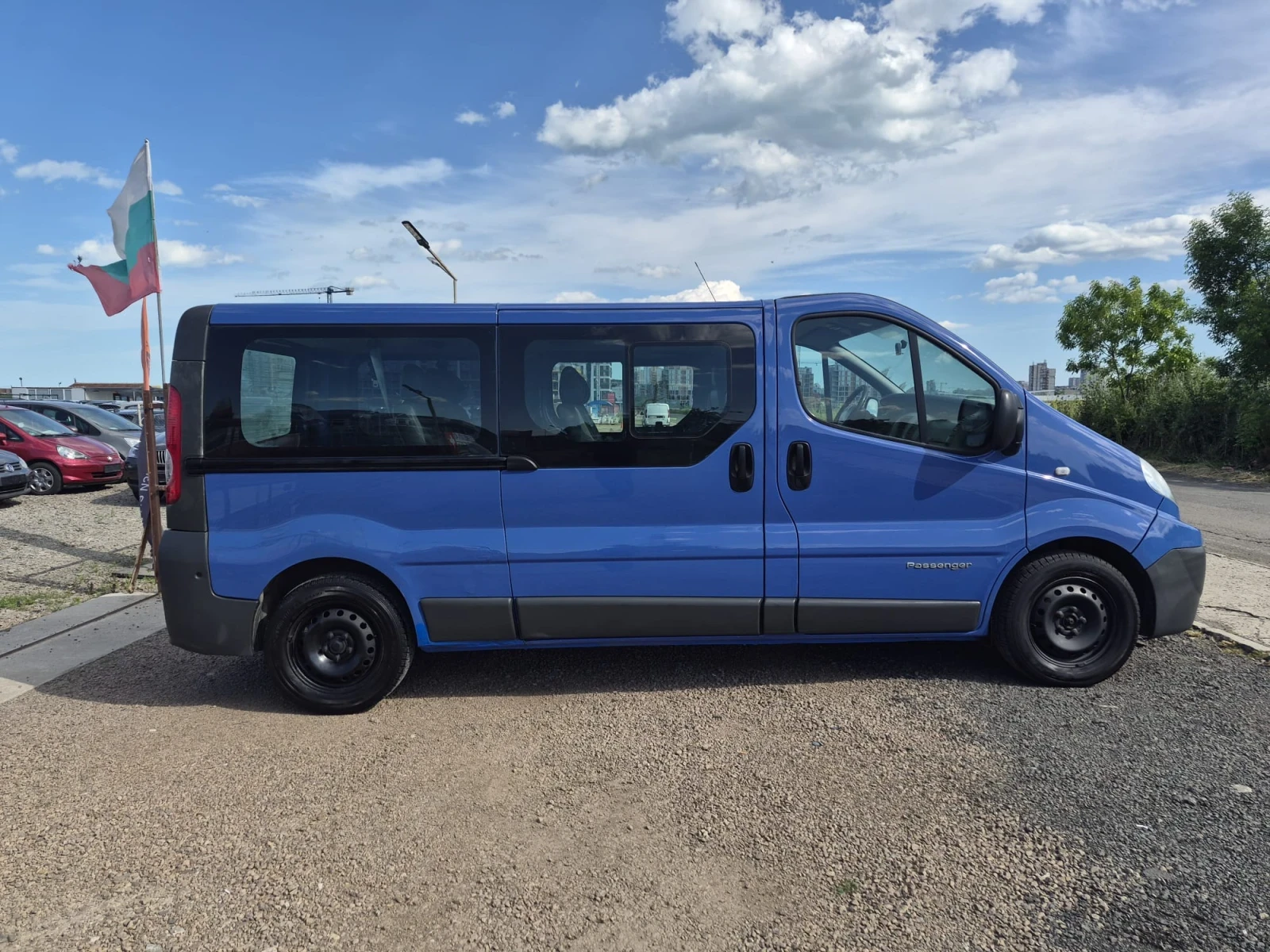 Renault Trafic, снимка 7 - Бусове и автобуси - 54879805