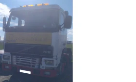 Volvo Fh 12, снимка 2 - Камиони - 53629845