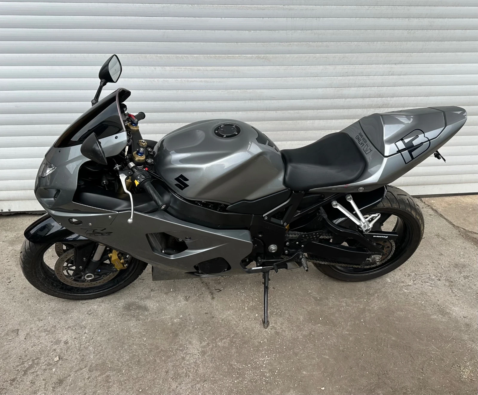 Suzuki Gsxr 750 K5 - изображение 3