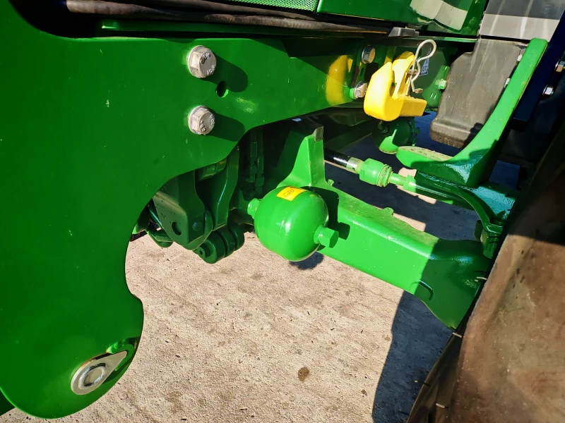 Трактор John Deere 6125R лизинг с първоначална вноска 20 %, снимка 11 - Селскостопанска техника - 52080467