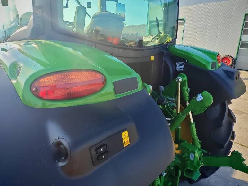 Трактор John Deere 6125R лизинг с първоначална вноска 20 %, снимка 8 - Селскостопанска техника - 52080467