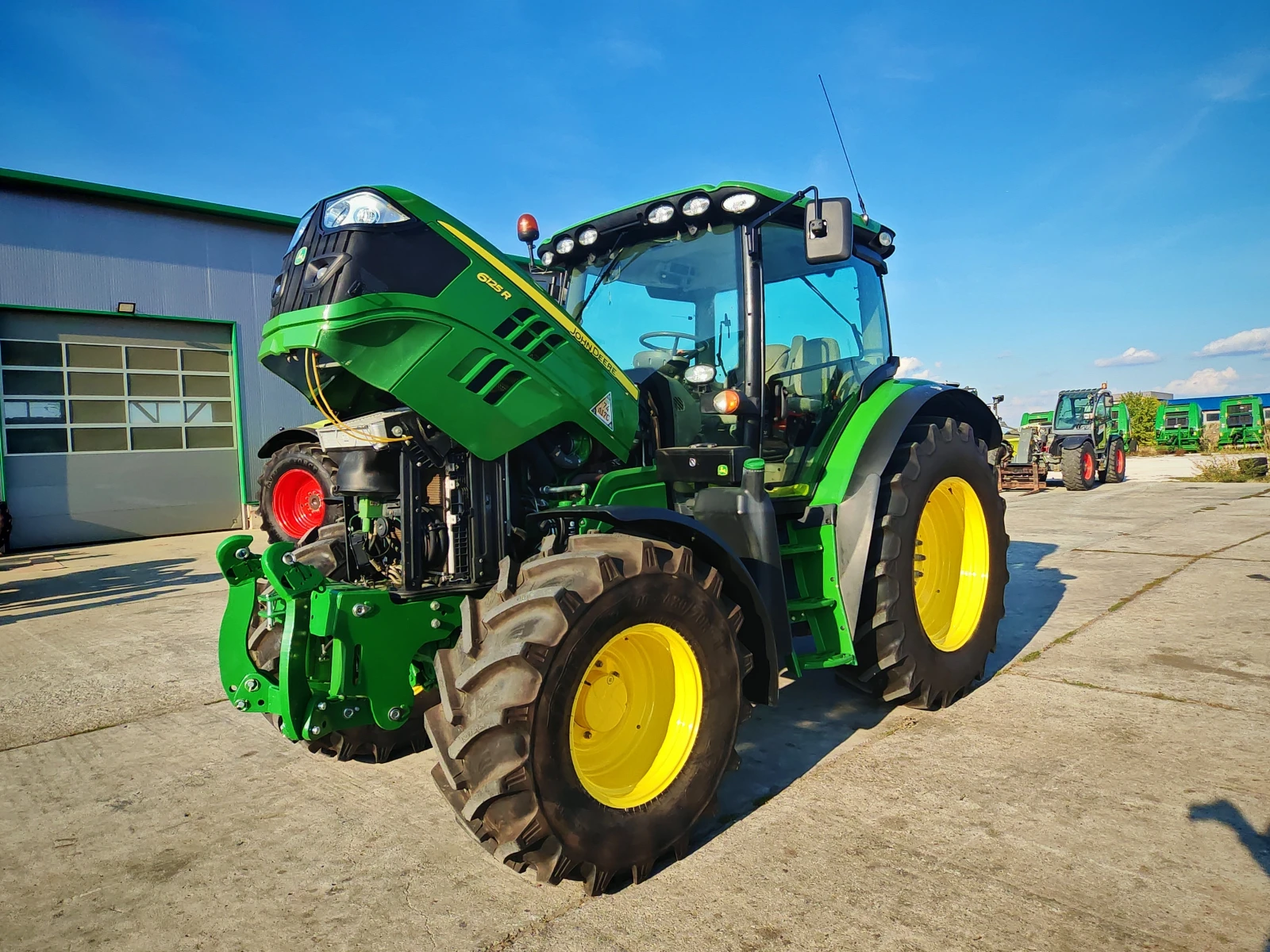  John Deere 6125R     20 % | Mobile.bg   17