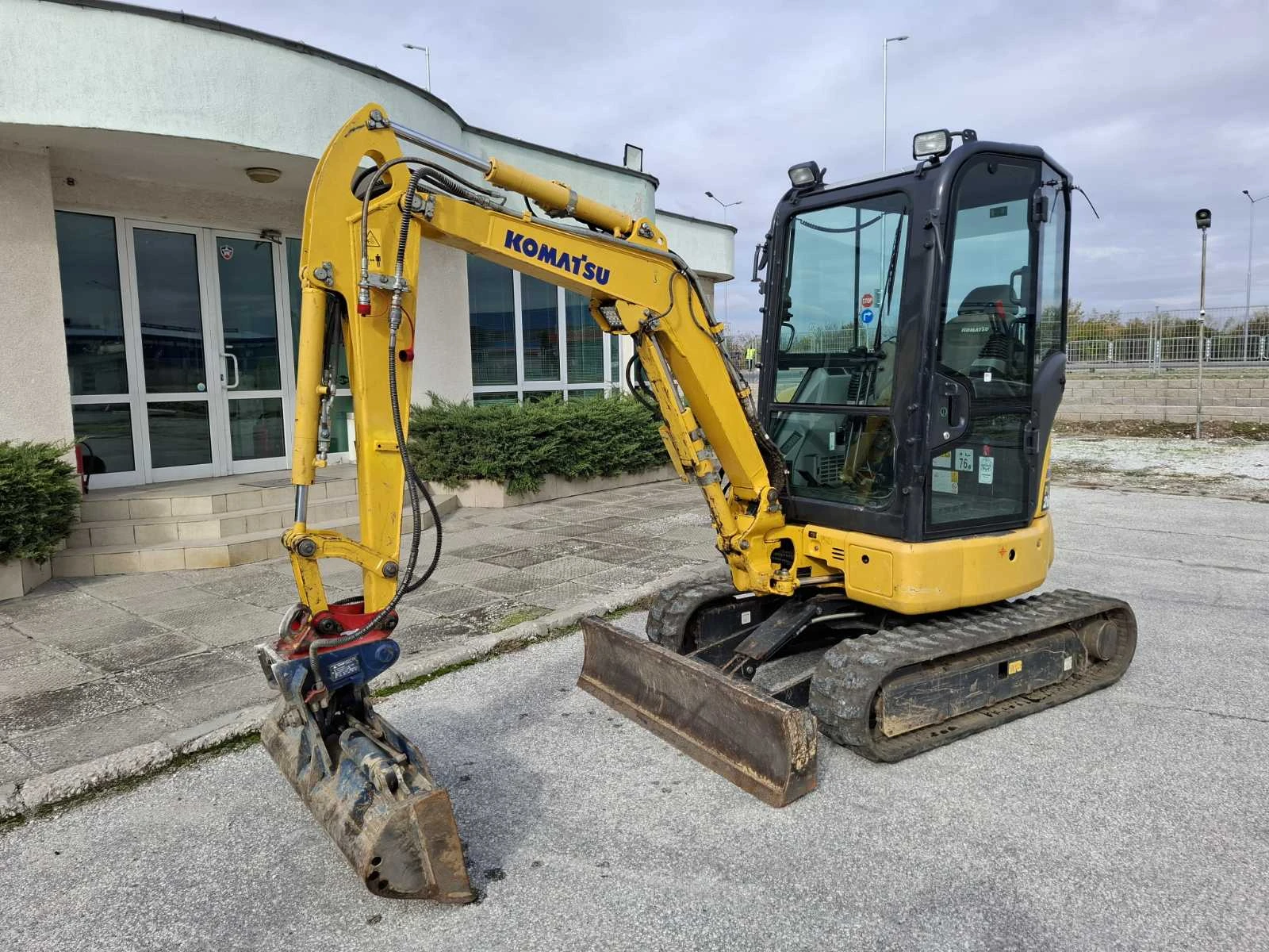  Komatsu PC26 MR-5 , 3  | Mobile.bg   1