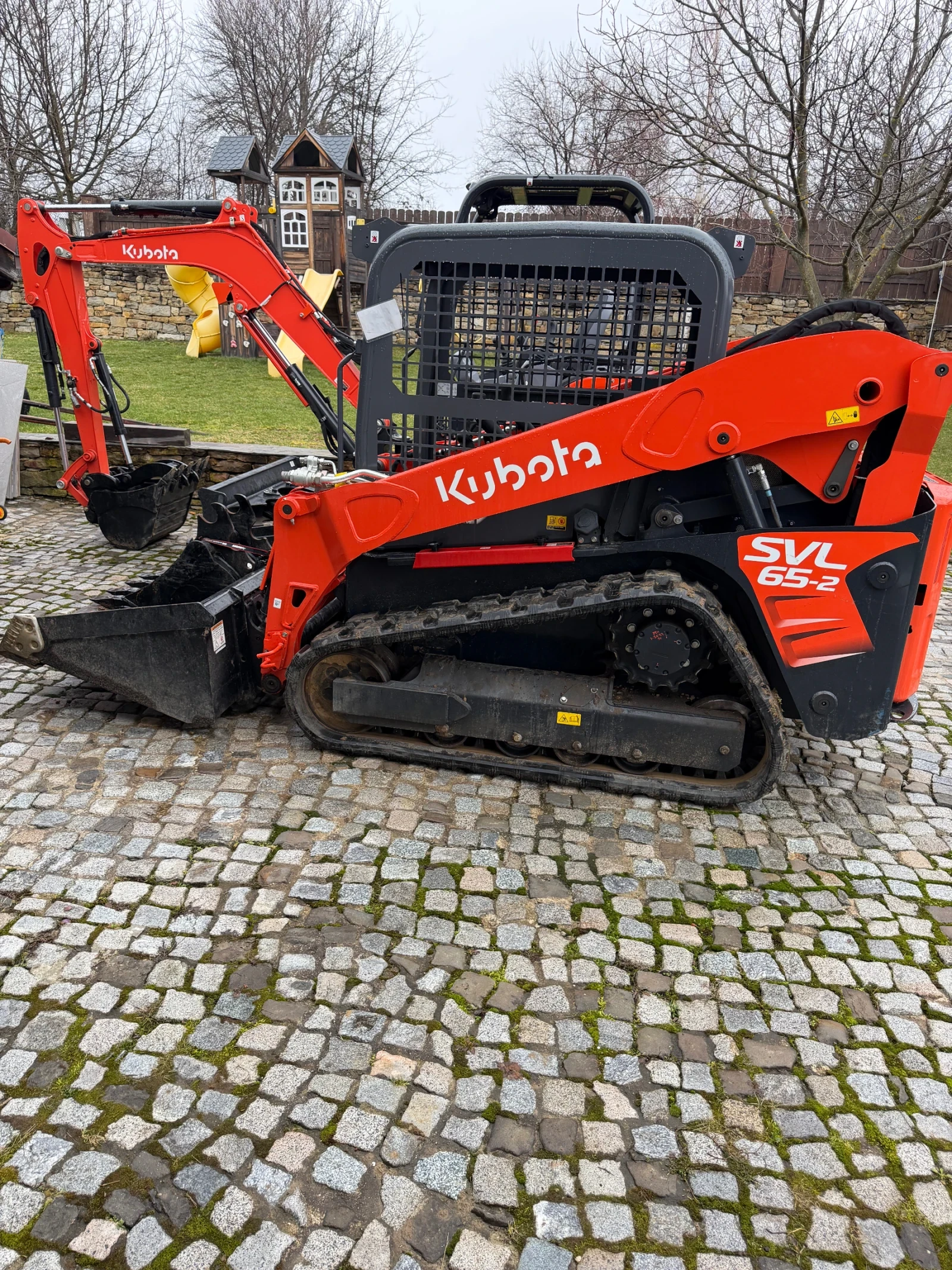 ���� ����� �������� Kubota SVL62-2 | Mobile.bg � ����������� 1