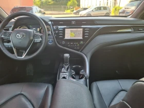 Toyota Camry 2.5 Hybrid Bisiness Edition, снимка 10