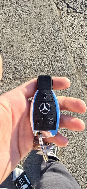 Mercedes-Benz C 200, снимка 11