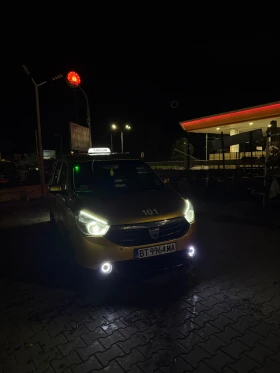 Dacia Lodgy 1.6i, снимка 8