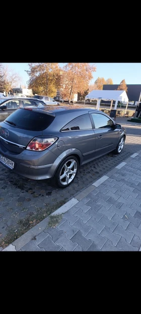 Opel Astra GTC, снимка 9