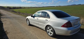 Mercedes-Benz C 200, снимка 5 - Автомобили и джипове - 53638743
