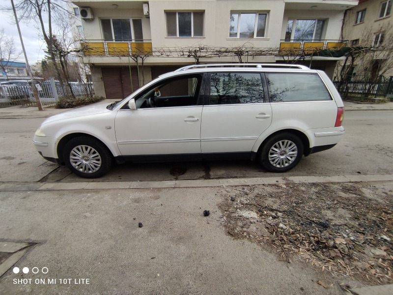 VW Passat 1, 9 ТДИ 131, снимка 4 - Автомобили и джипове - 44621146