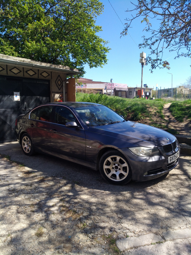 BMW 325 Sedan , снимка 2 - Автомобили и джипове - 45210473