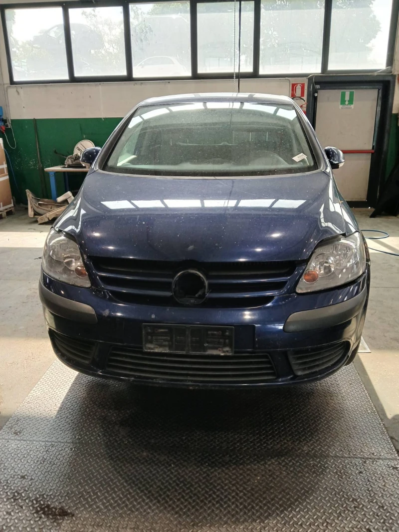 VW Golf Plus 1.9tdi/1.6fsi, снимка 4 - Автомобили и джипове - 49999316