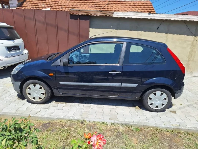 Ford Fiesta, снимка 6 - Автомобили и джипове - 47603309