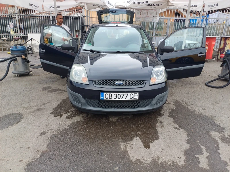 Ford Fiesta, снимка 2 - Автомобили и джипове - 47603309