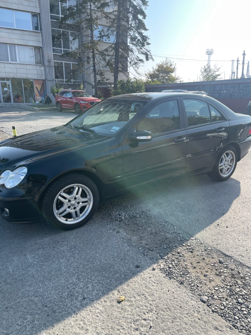 Mercedes-Benz C 200, снимка 5 - Автомобили и джипове - 47756597