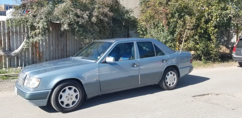 Mercedes-Benz 124 2.5D, снимка 1 - Автомобили и джипове - 47917153