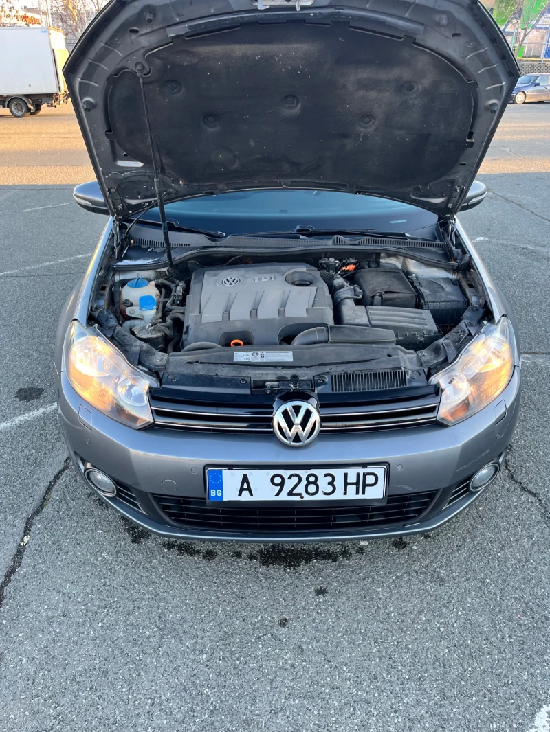 VW Golf 1.6 TDI, снимка 2 - Автомобили и джипове - 48779680