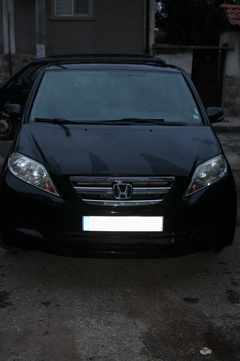 Honda Fr-v, снимка 2 - Автомобили и джипове - 48803163