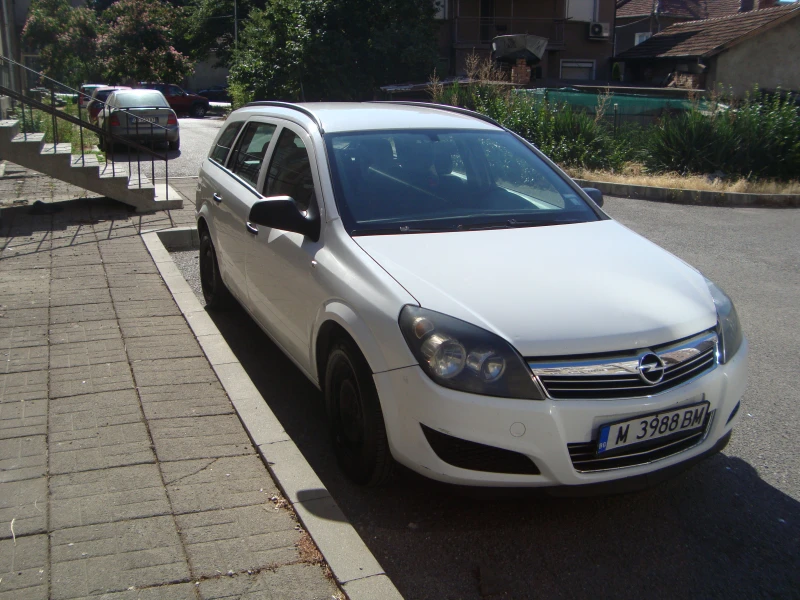 Opel Astra, снимка 7 - Автомобили и джипове - 51073490