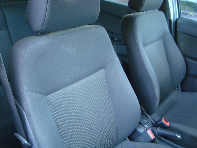 Opel Astra, снимка 11 - Автомобили и джипове - 51073490