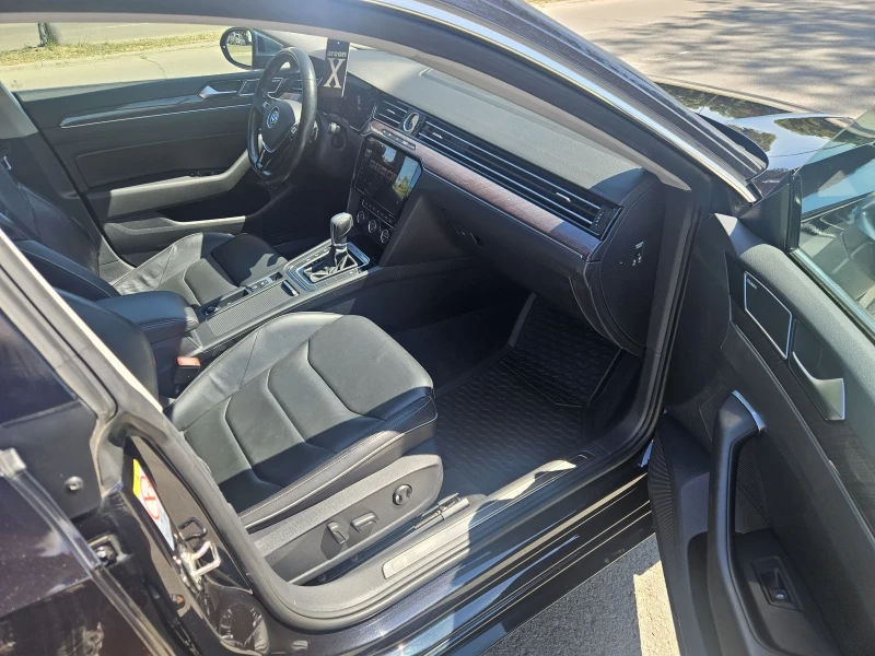 VW Arteon 2.0 tdi  239 k.c., снимка 9 - Автомобили и джипове - 51311561