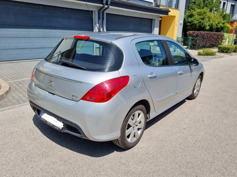 Peugeot 308 1.6 eHDI, снимка 3 - Автомобили и джипове - 51636577