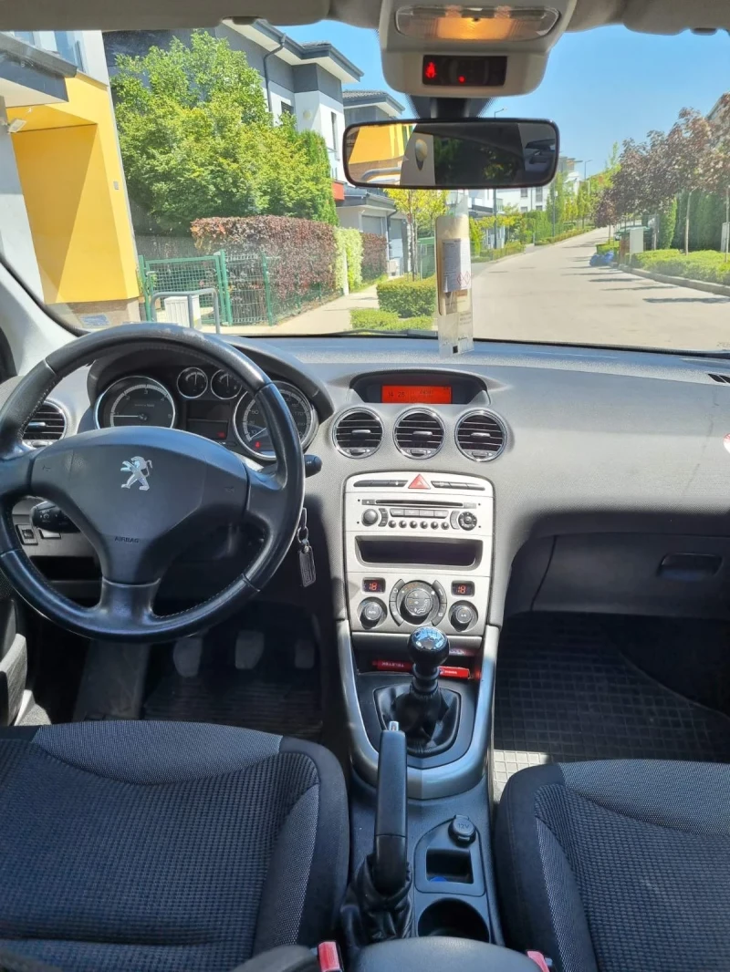 Peugeot 308 1.6 eHDI, снимка 7 - Автомобили и джипове - 51636577