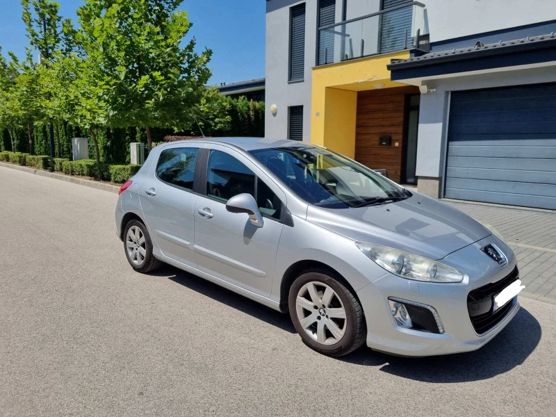 Peugeot 308 1.6 eHDI, снимка 2 - Автомобили и джипове - 51636577