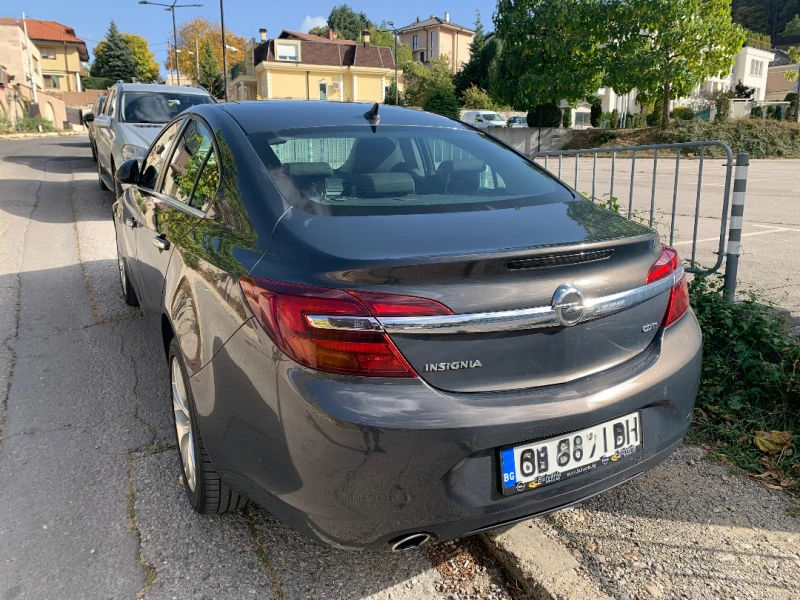 Opel Insignia 2.0 CDTi, снимка 6 - Автомобили и джипове - 51883249