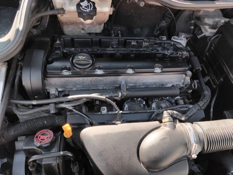 Peugeot 206 CC, снимка 12 - Автомобили и джипове - 53508059
