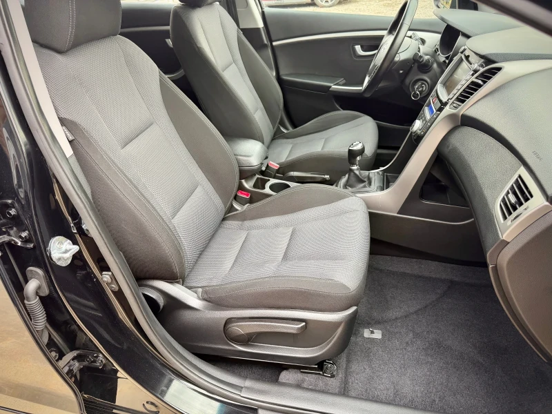 Hyundai I30 1.4 MPI* Facelift* NAVI* CAMERA* LED, снимка 12 - Автомобили и джипове - 53562340