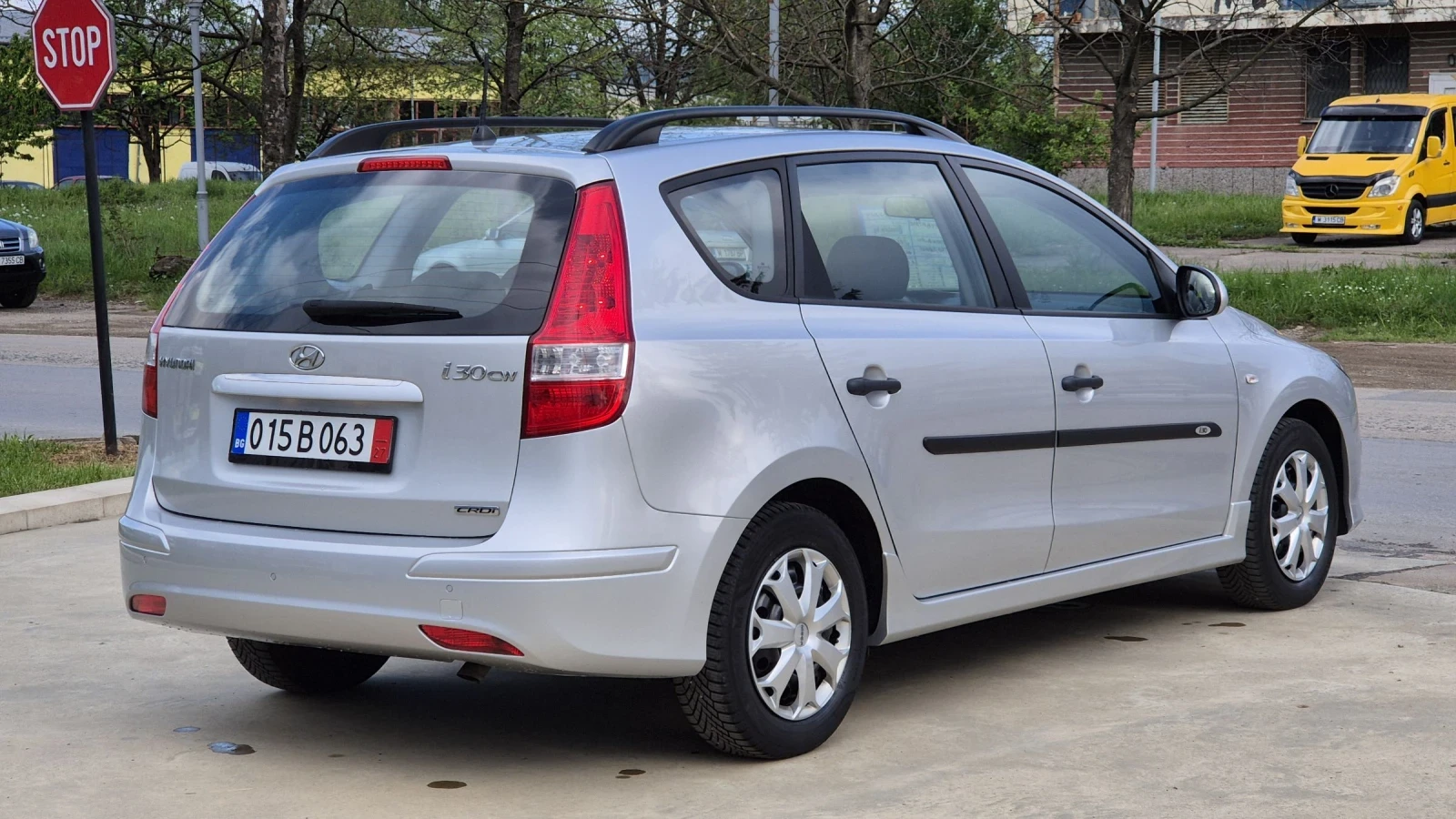 Hyundai I30 1.6CRDI 90 К.С* ПЕРФЕКТНА*  - изображение 5