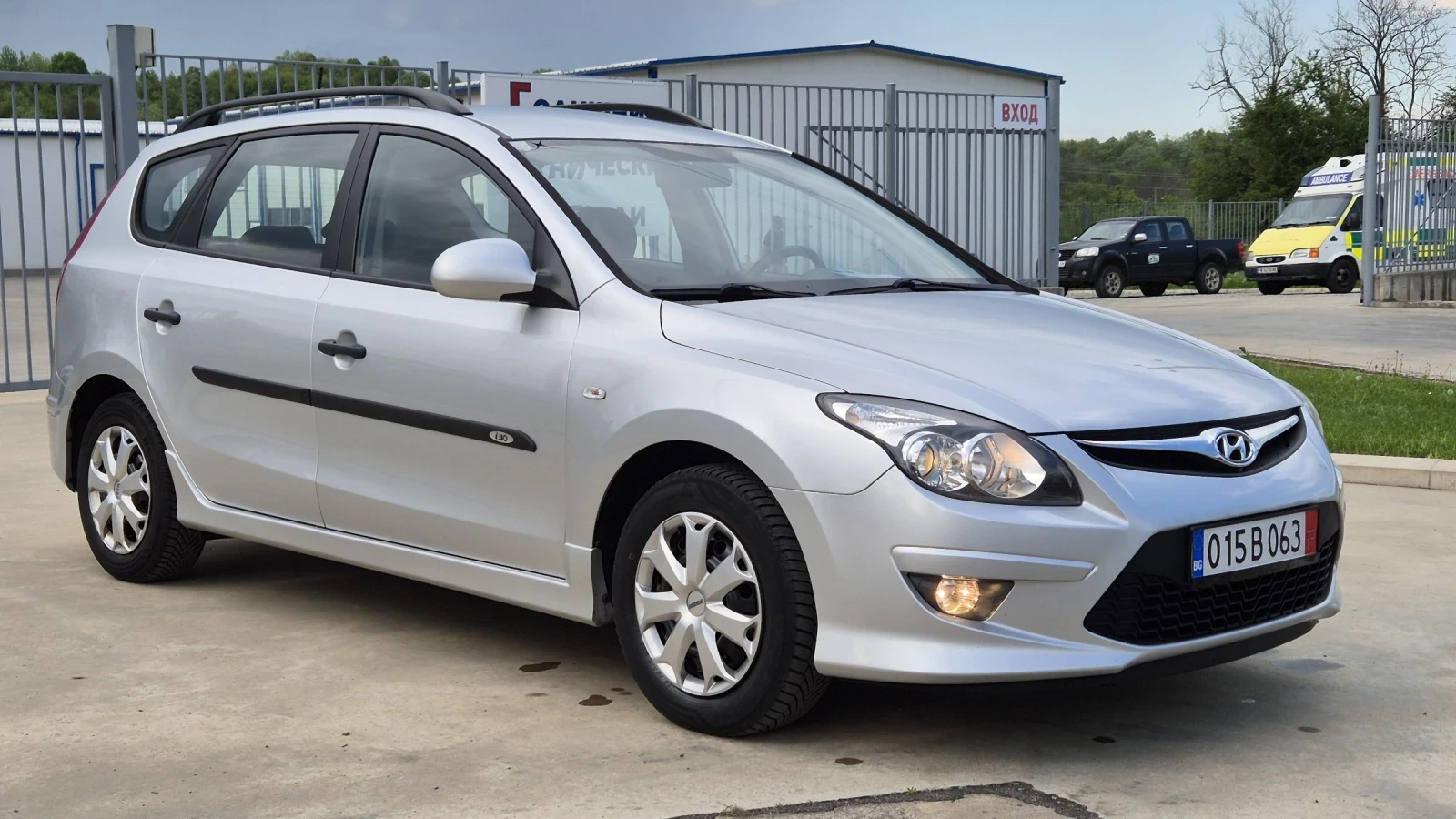 Hyundai I30 1.6CRDI 90 К.С* ПЕРФЕКТНА*  - изображение 3