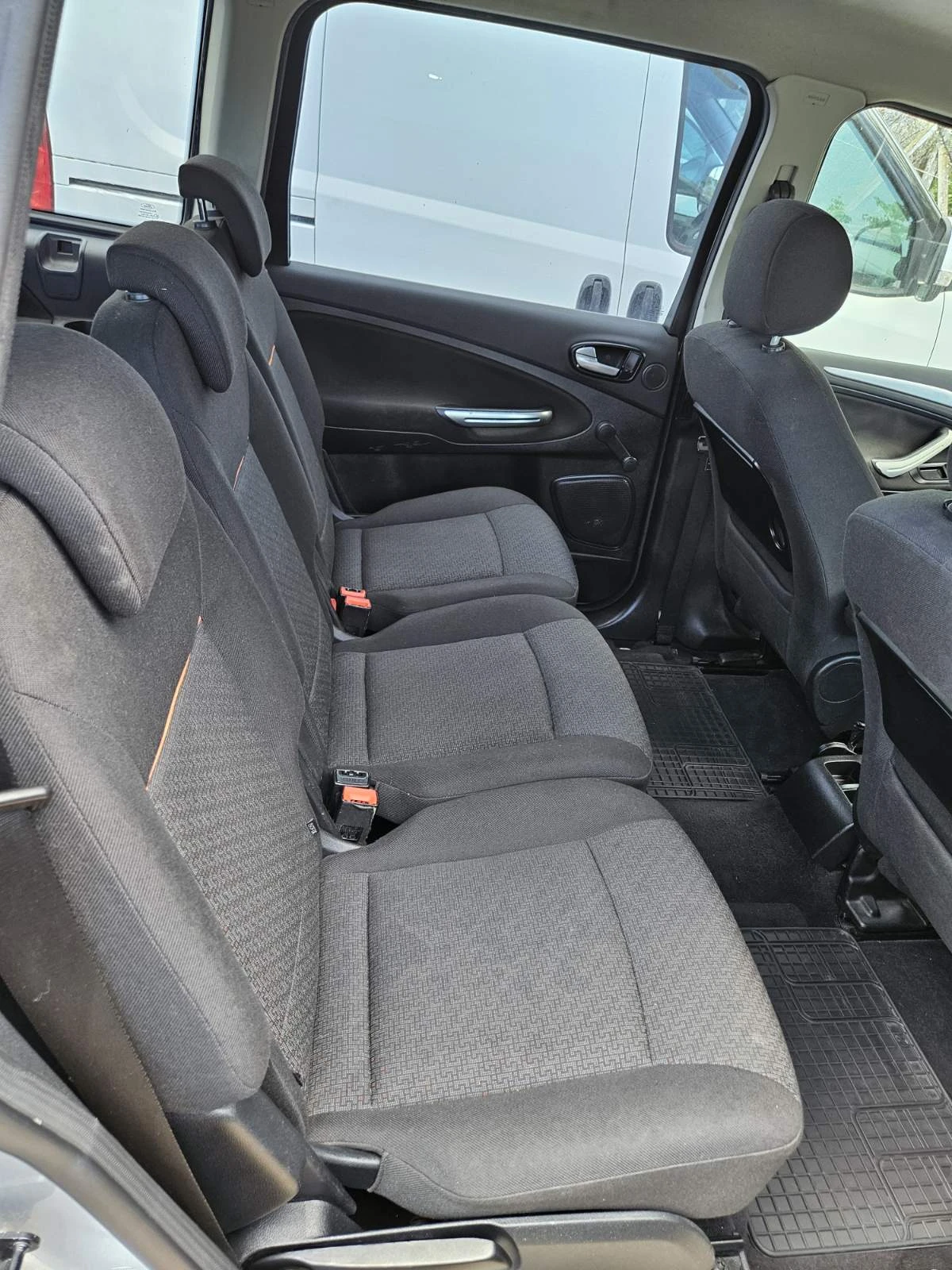 Ford Galaxy 2.0TDI 115КС - изображение 6