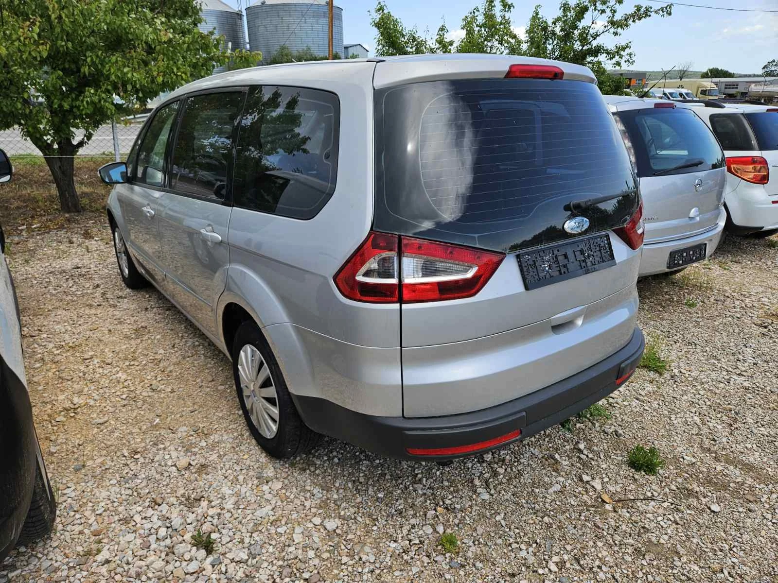 Ford Galaxy 2.0TDI 115КС - изображение 4