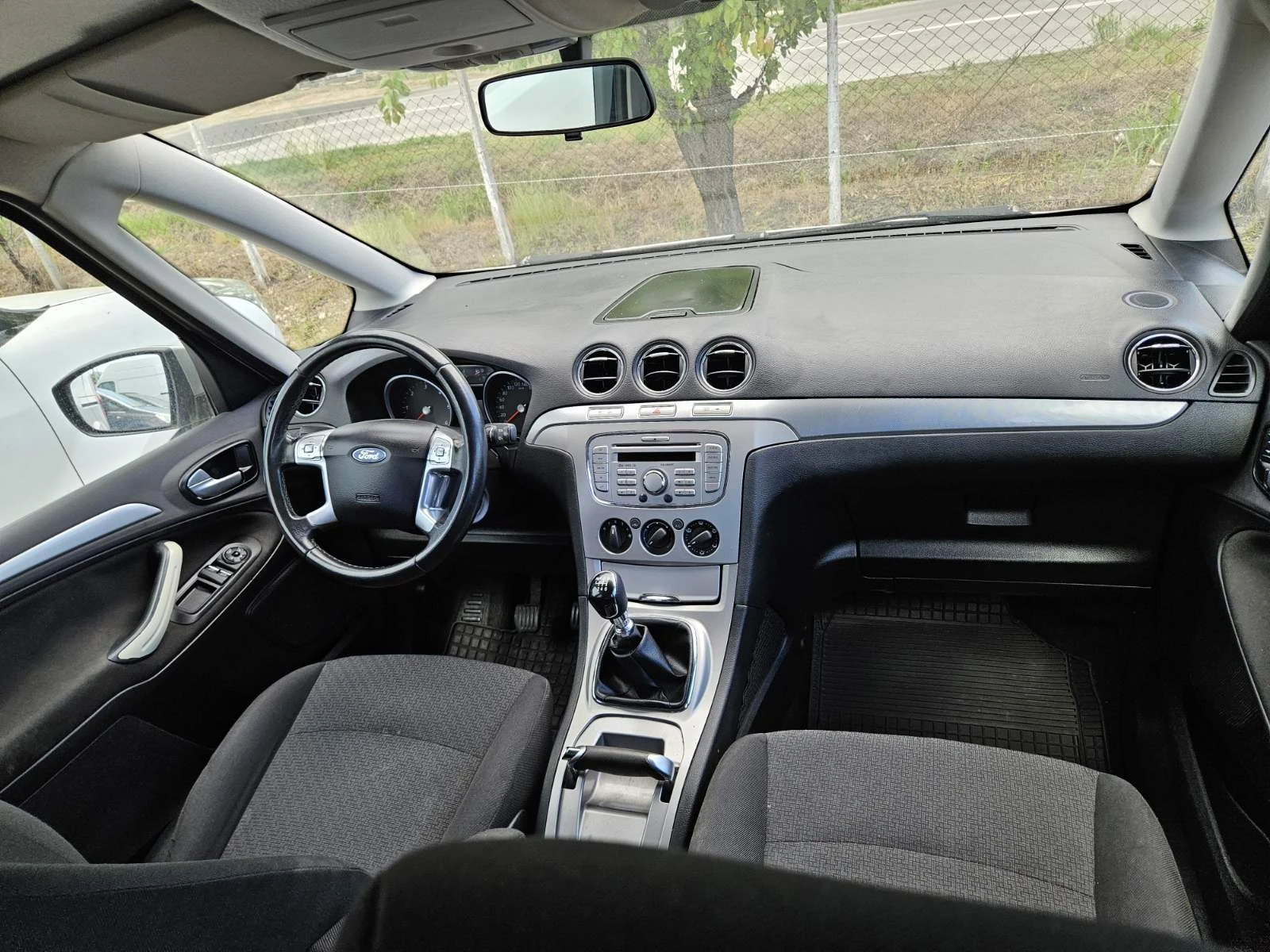Ford Galaxy 2.0TDI 115КС - изображение 7
