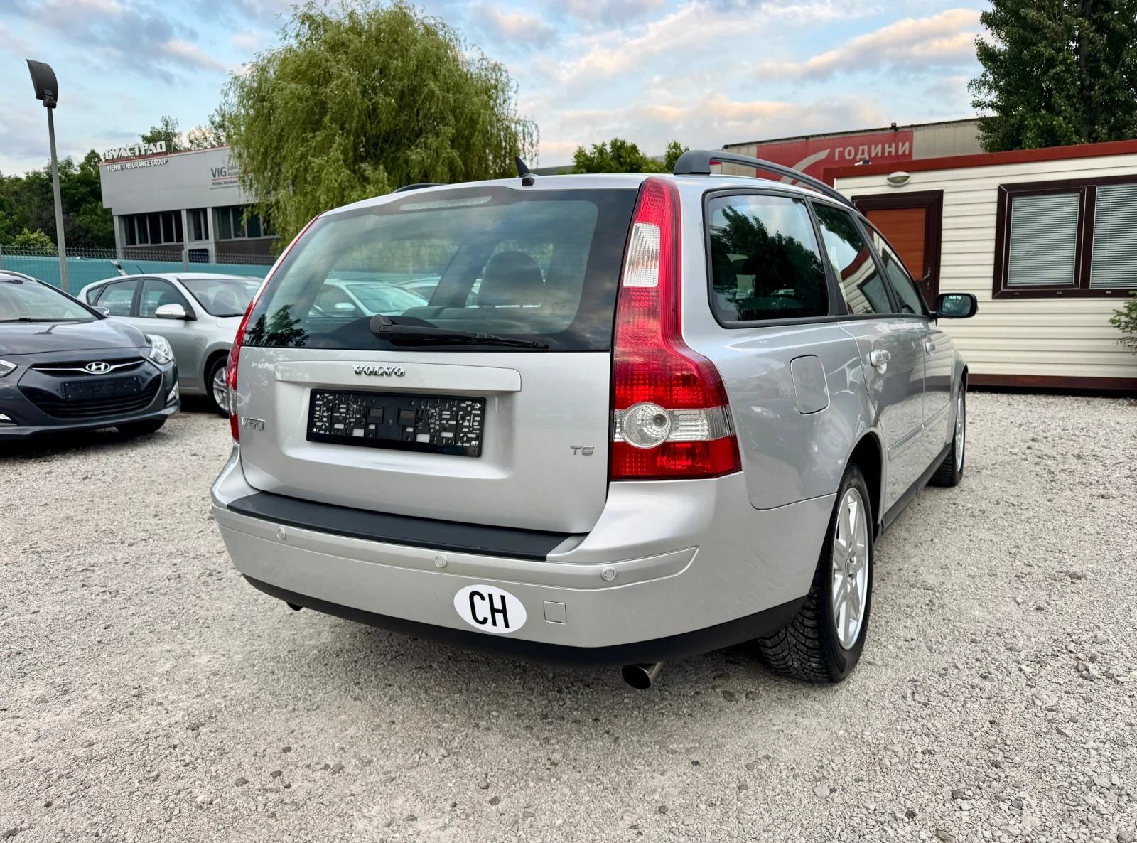 Volvo V50 2.5T * КОЖА* 6 скорости* ТОП - изображение 4