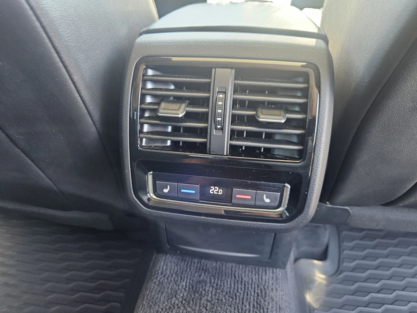 VW Arteon 2.0 tdi  239 k.c. | Mobile.bg   12