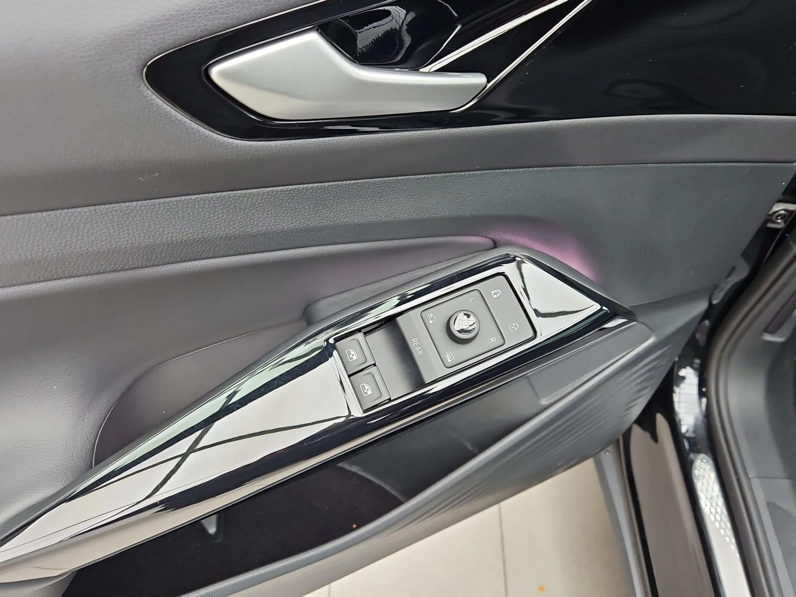 VW ID.5 GTX 4-MOTION PANORAMA CAMERA MATRIX - изображение 5