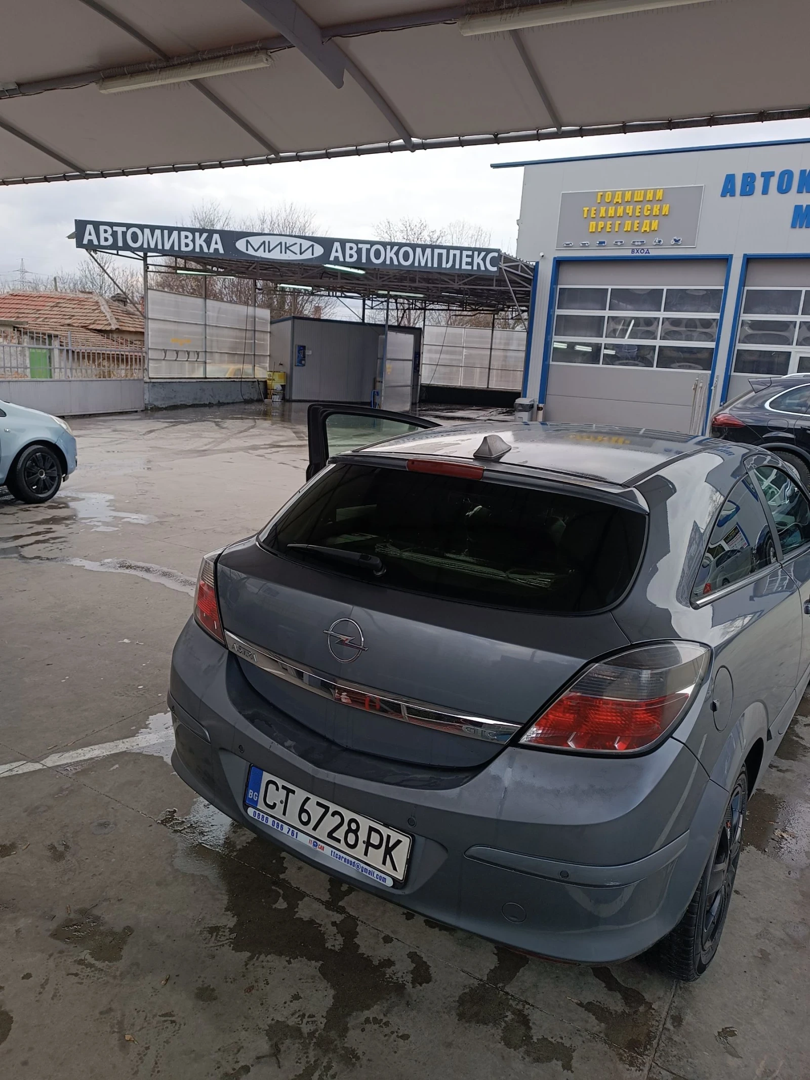 Opel Astra GTC - изображение 3