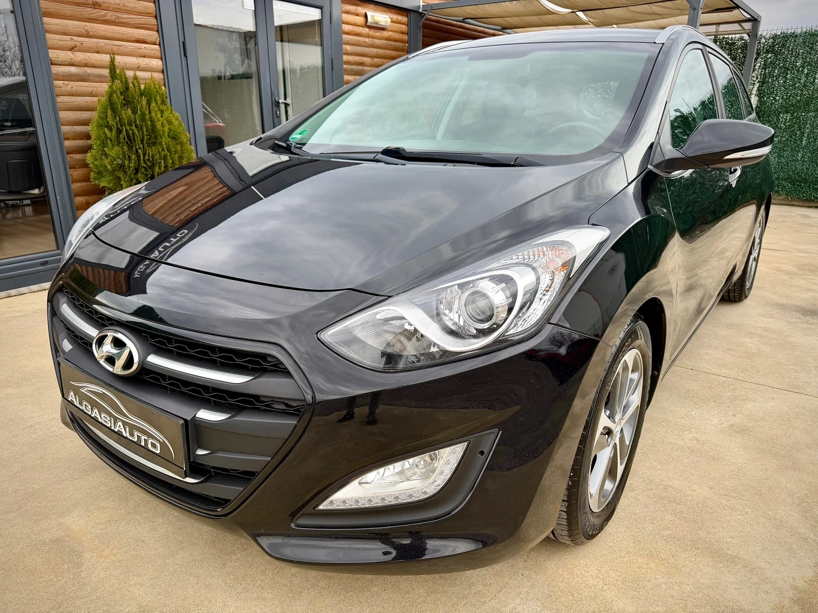 Hyundai I30 1.4 MPI* Facelift* NAVI* CAMERA* LED | Mobile.bg � ����������� 8
