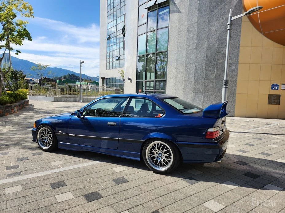 BMW M3  - изображение 2