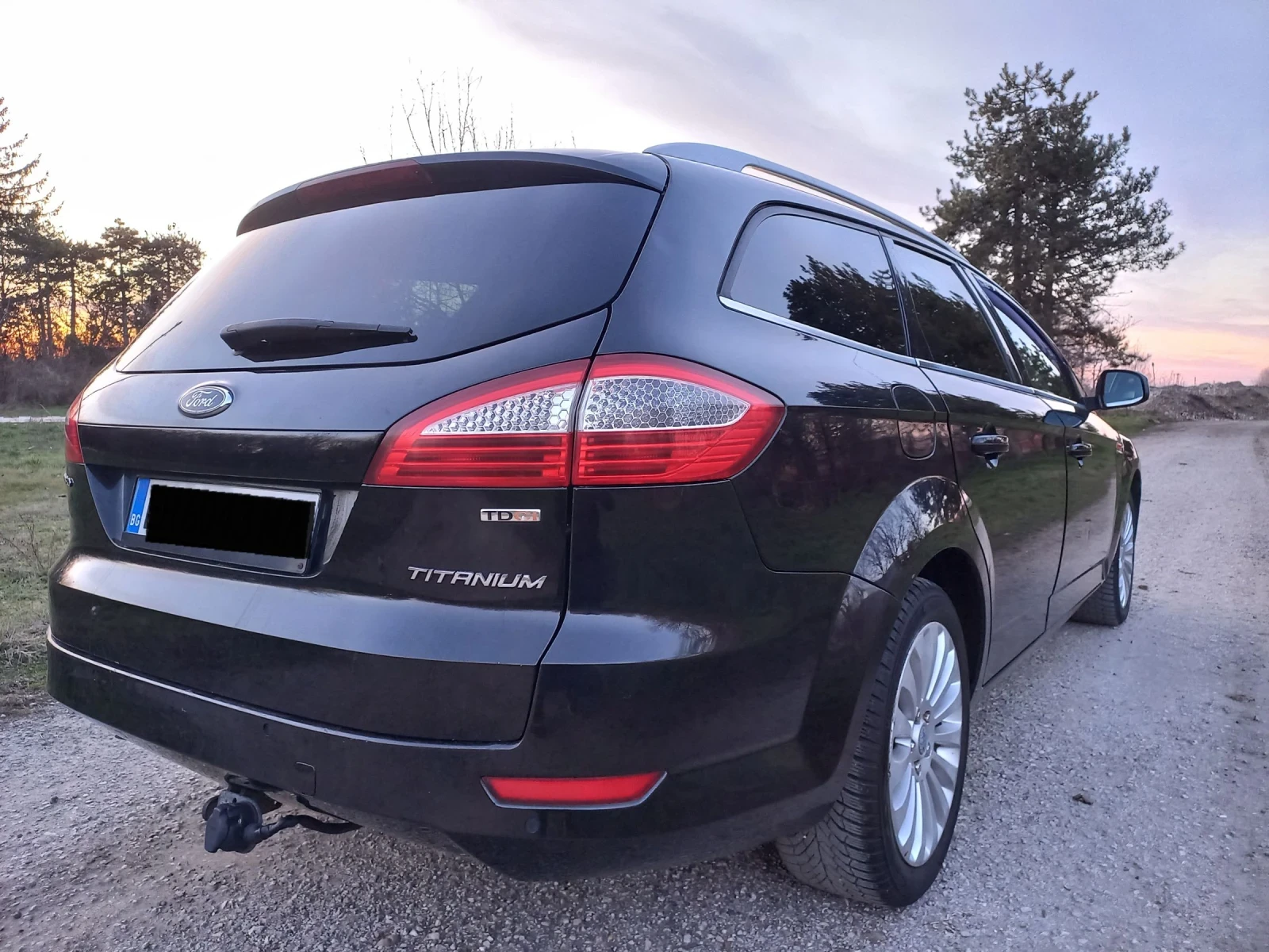 Ford Mondeo 2.0 Tdci / TITANIUM, снимка 4 - Автомобили и джипове - 53803446