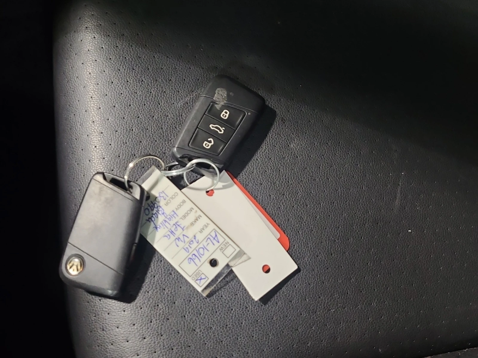 VW Jetta * * CARFAX * * АВТО КРЕДИТ * * , снимка 6 - Автомобили и джипове - 54076719