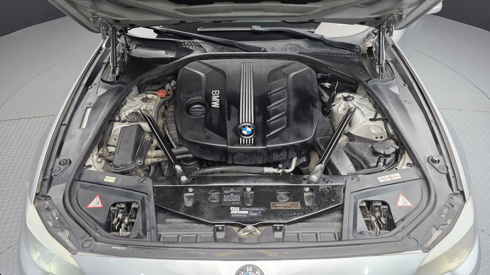 BMW 520 D, снимка 16 - Автомобили и джипове - 55404687