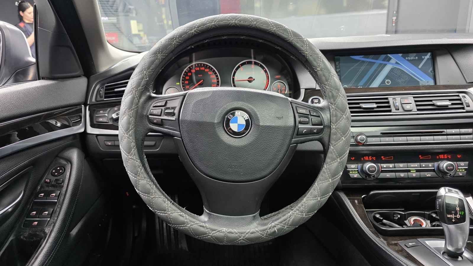 BMW 520 D, снимка 9 - Автомобили и джипове - 55404687
